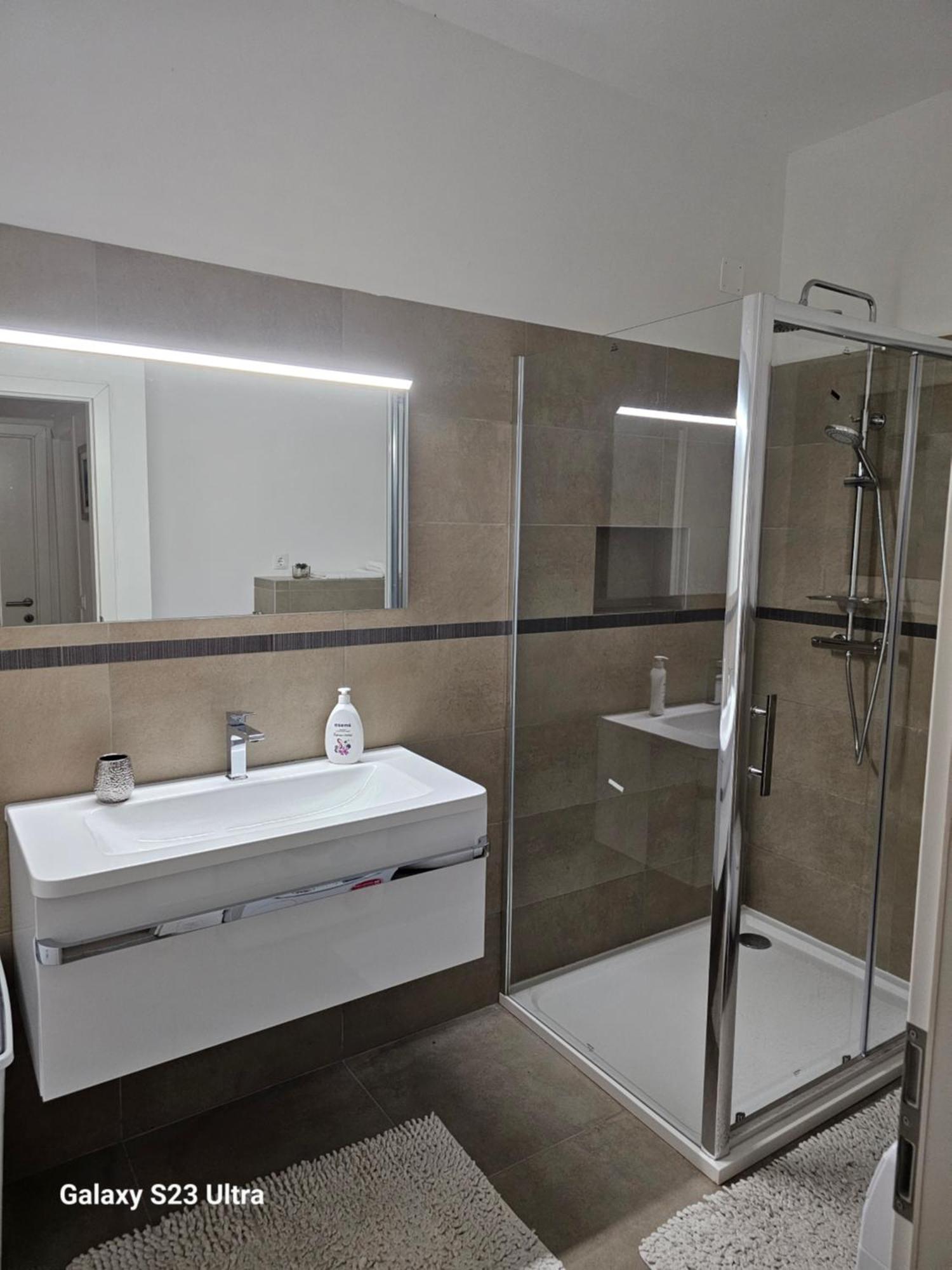 Apartmani Dianna Kaštela المظهر الخارجي الصورة