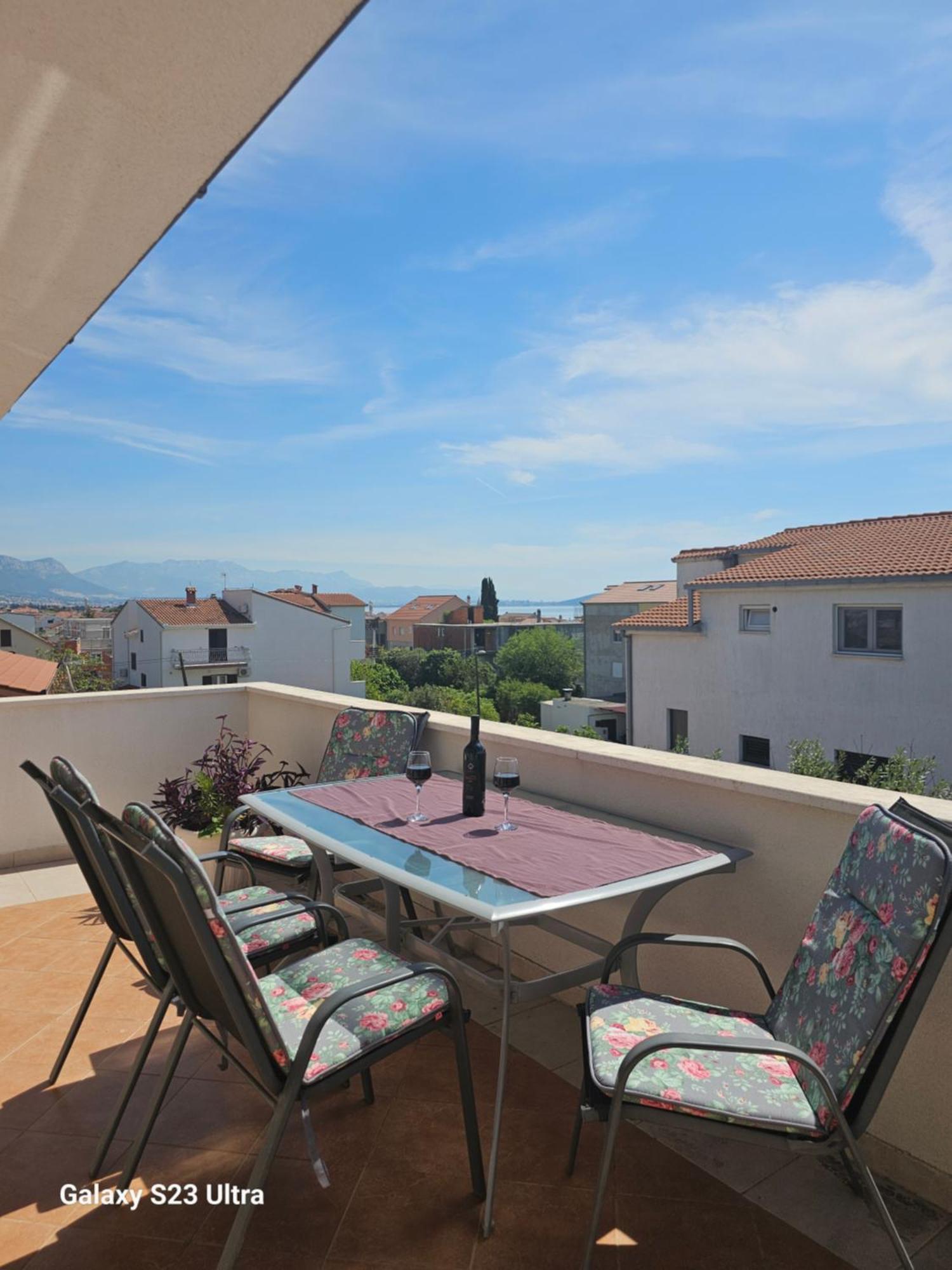 Apartmani Dianna Kaštela المظهر الخارجي الصورة